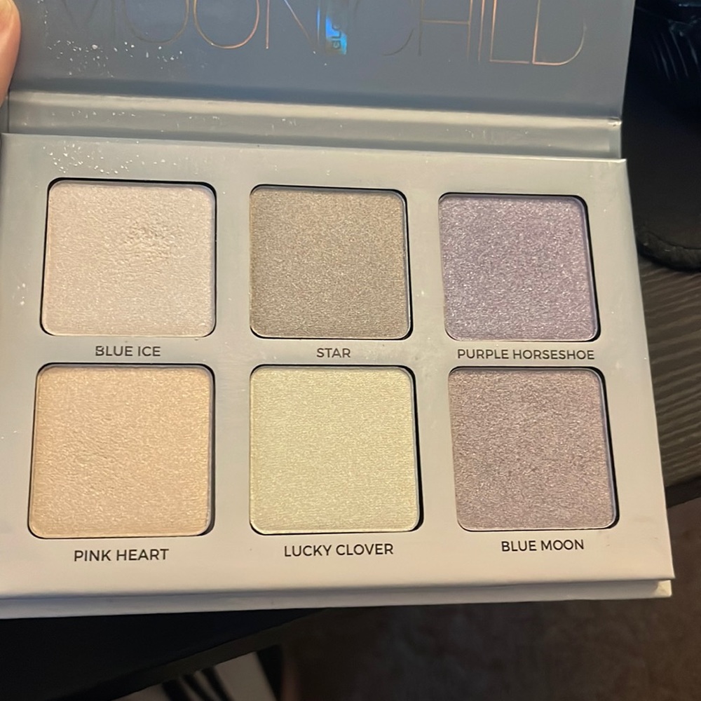 anastasia moonchild highlighter